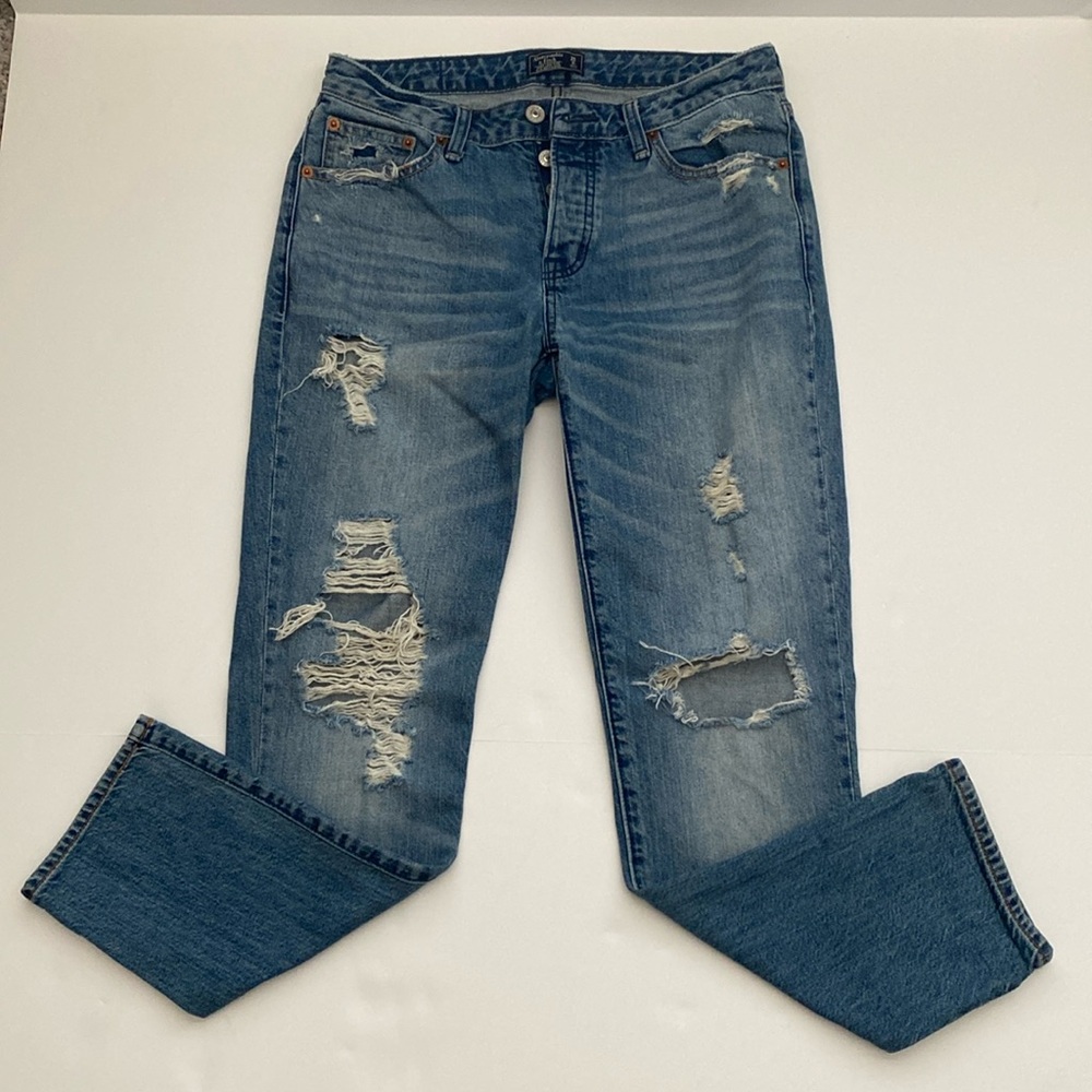Abercrombie and Fitch - AMES LOW RISE SLIM BOYFRIEND